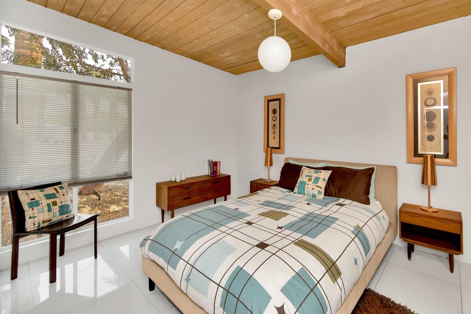 Gorgeous bedroom