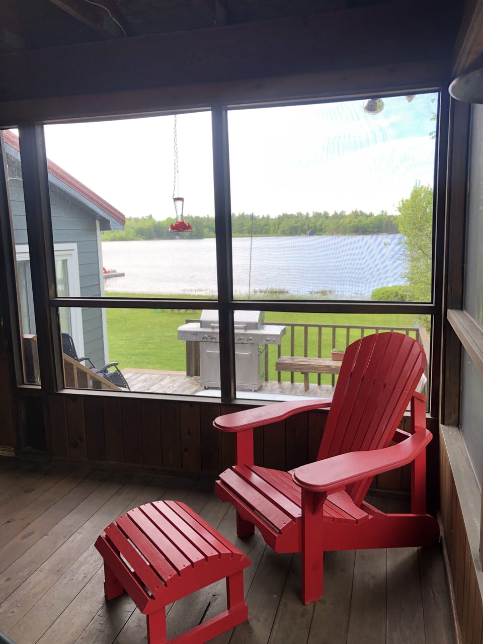Screened in porch 