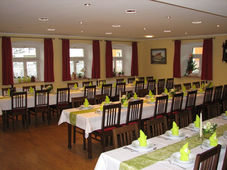 Banquet hall