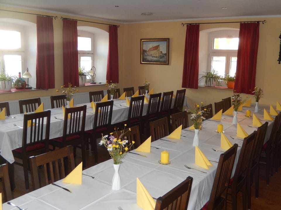Banquet hall