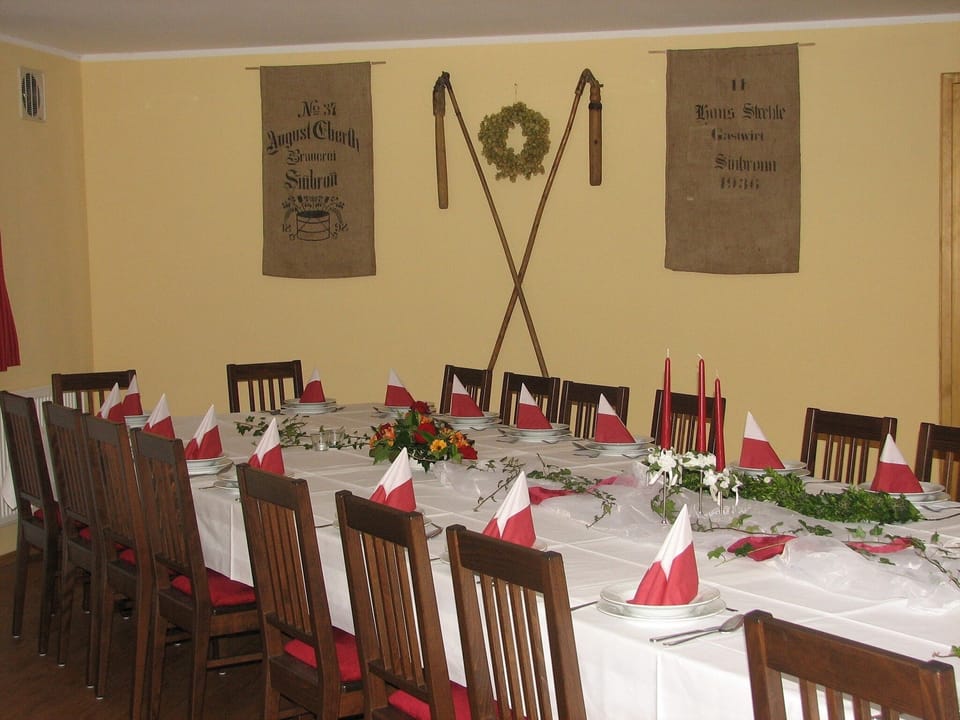 Banquet hall