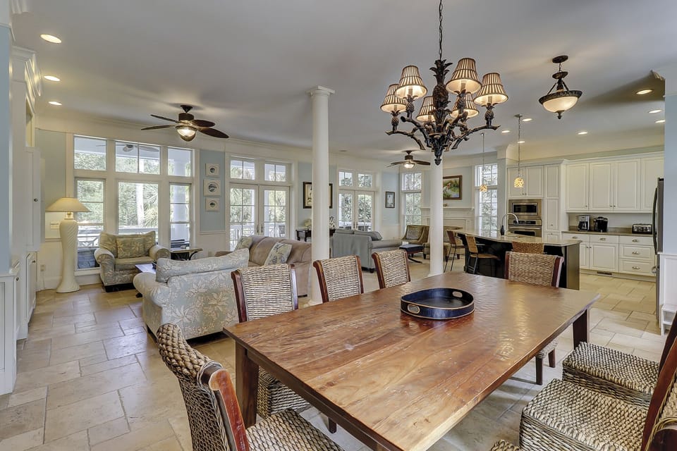 Dining/Living Area