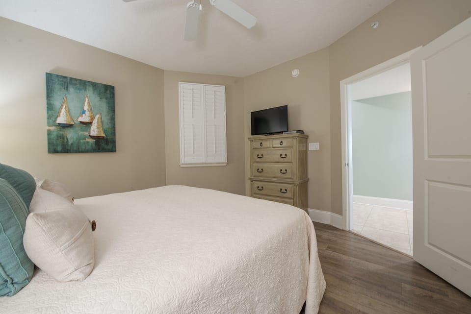 Caribe Resort B816 Guest Bedroom