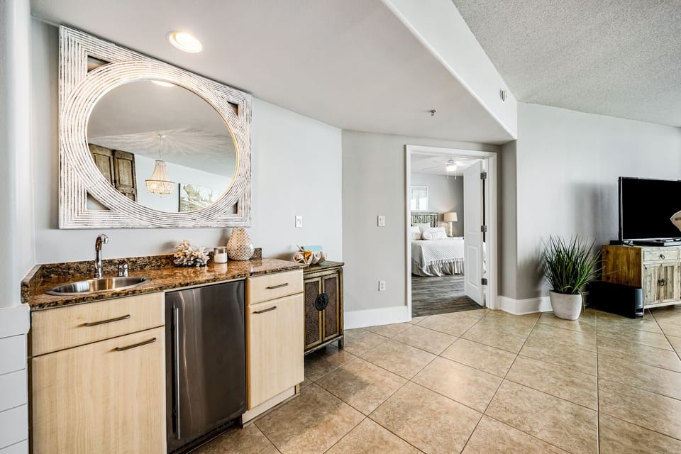 Caribe Resort B906 Wet Bar