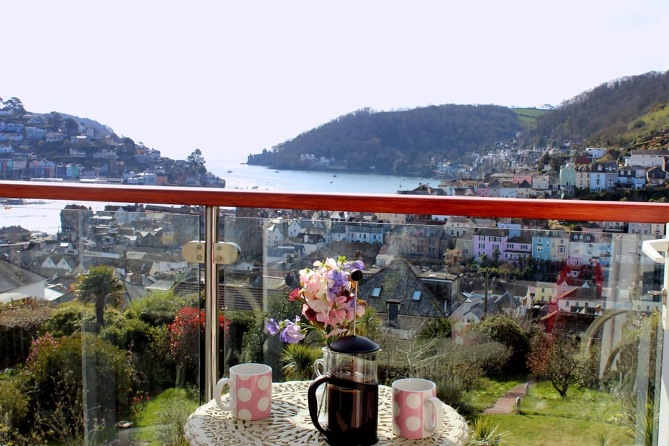 The balcony at The Lookout