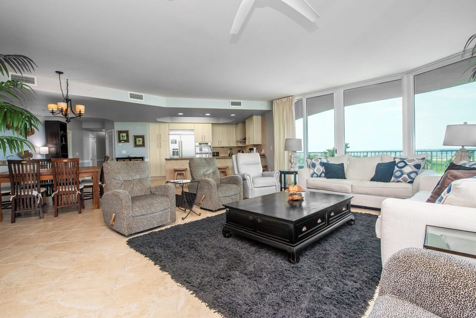 Caribe Resort C415 Living Room