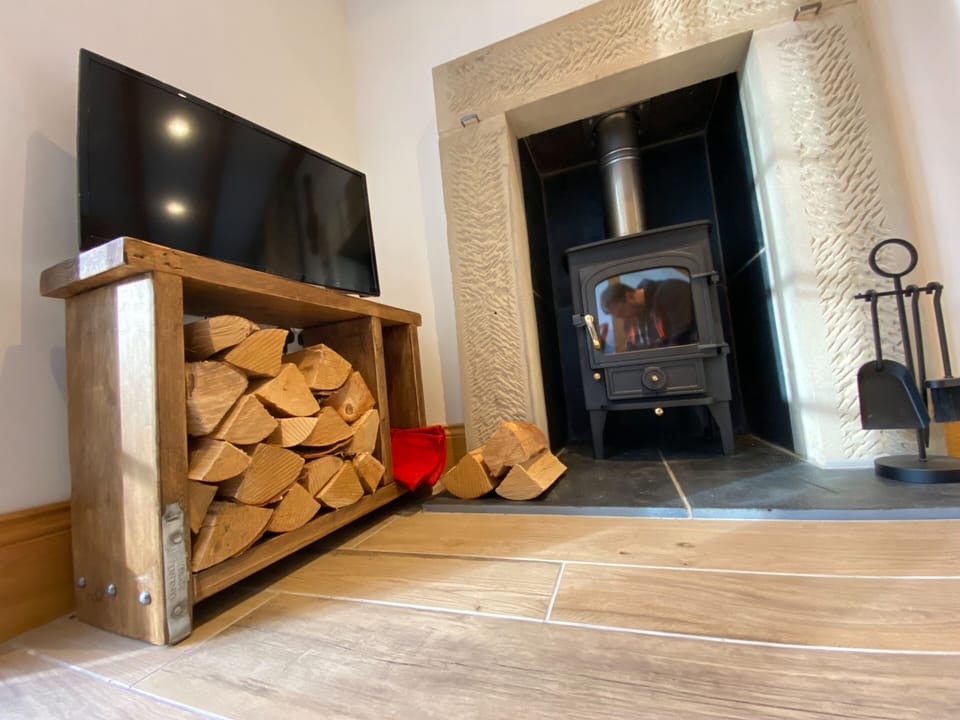 Living Room / Lounge