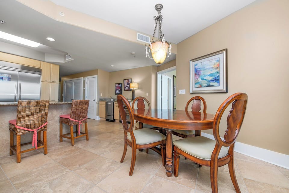 Caribe Resort D1209 Dining Room