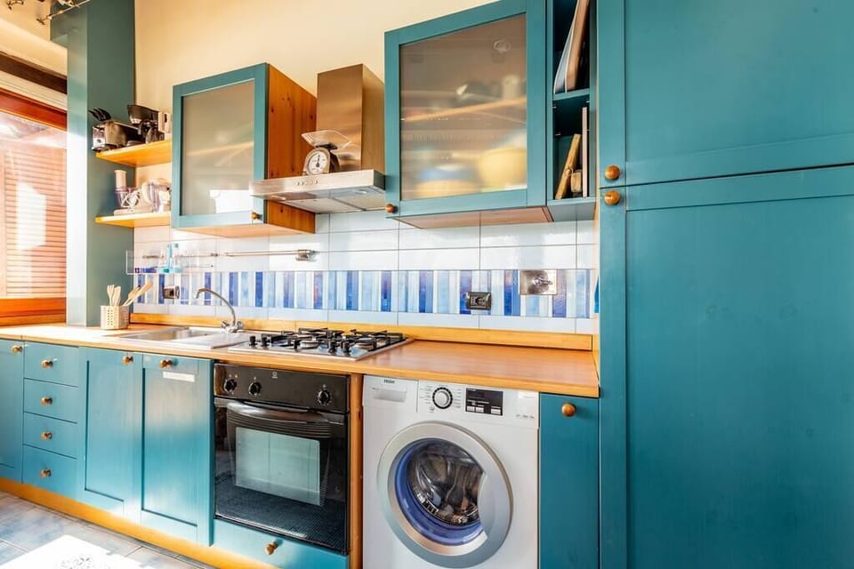 Kitchen (1)