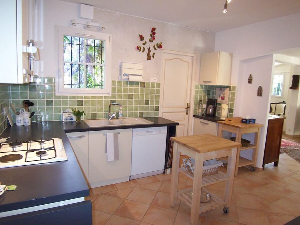 Villa 06BEAT with Cozy Open Kitchen