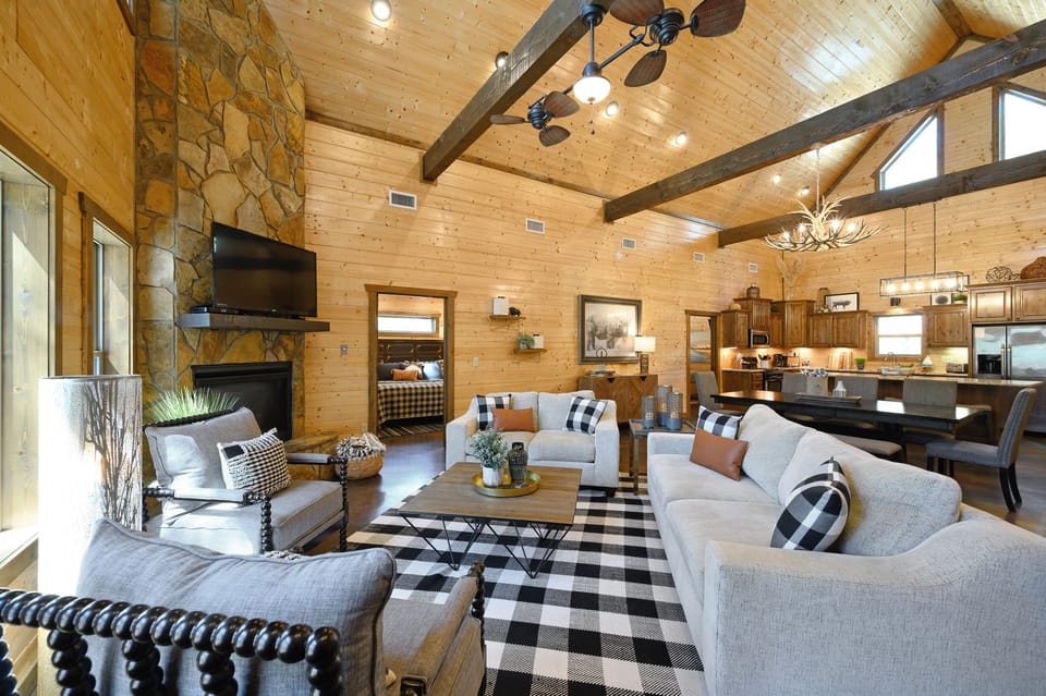 The open floor plan is inviting and perfect for entertaining!