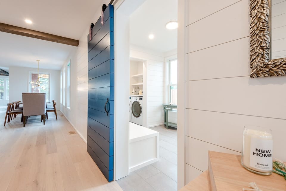 Mud Room & Laundry off Entry Hallway