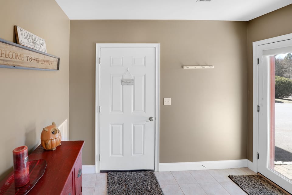 Entry way coming from garage. 