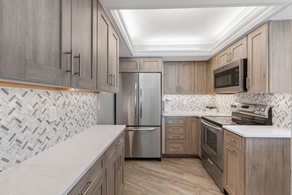 Modern Open Kitchen with Plenty of Lighting