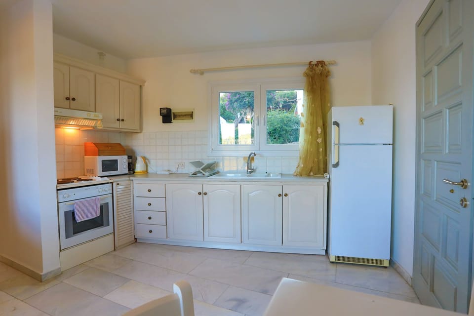 Practical kitchen area