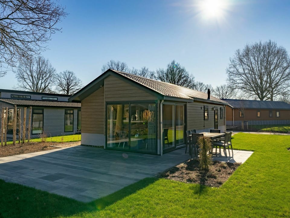 Grass, Plant, Property, Real Estate, House, Landscape, Residential Area, Land Lot, Home, Garden