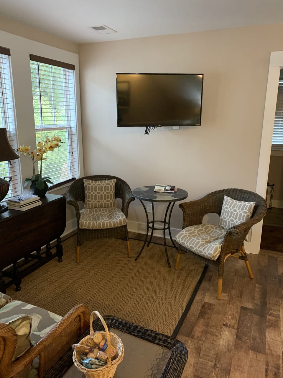 Sitting area and TV