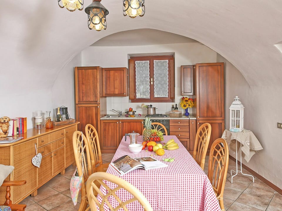 Table, Furniture, Property, Cabinetry, Building, Chair, Picture Frame, Wood, Window, Lighting