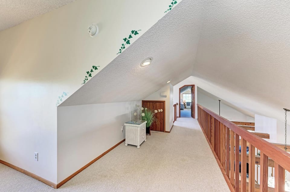 Maria's Way Upstairs Hallway