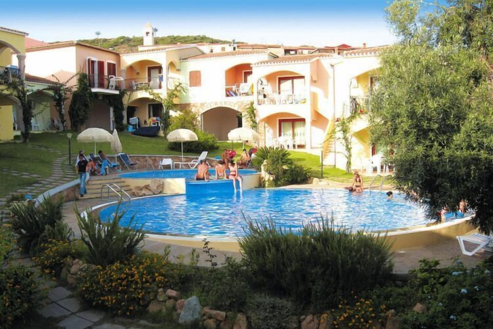 Holiday Home Swimming Pool