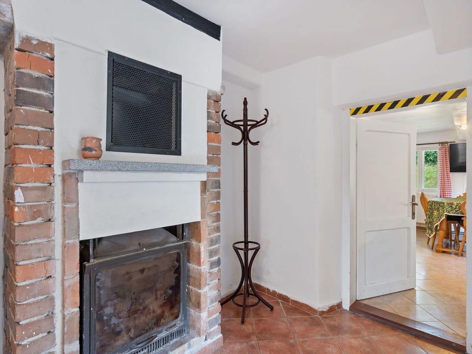 Wall, Wood, Flooring, Floor, Interior Design, Room, Ceiling, Hearth, Door, Brick