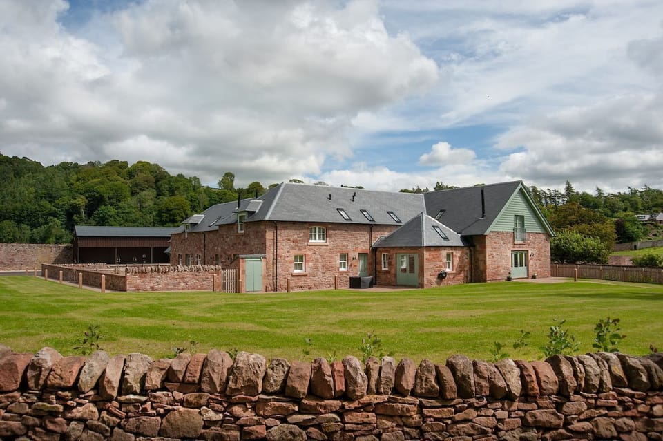 Dryburgh Steading One - the Dryburgh Steadings development