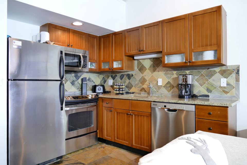 Fully stocked kitchen