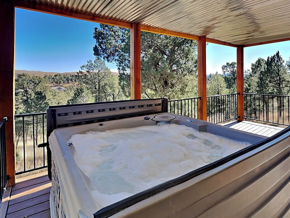 Private Hot Tub With Mountain Views