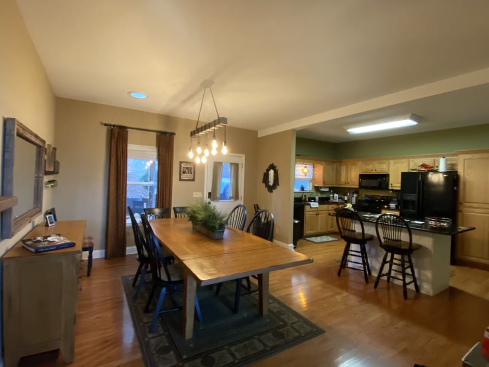 Dining table for 8 or 10