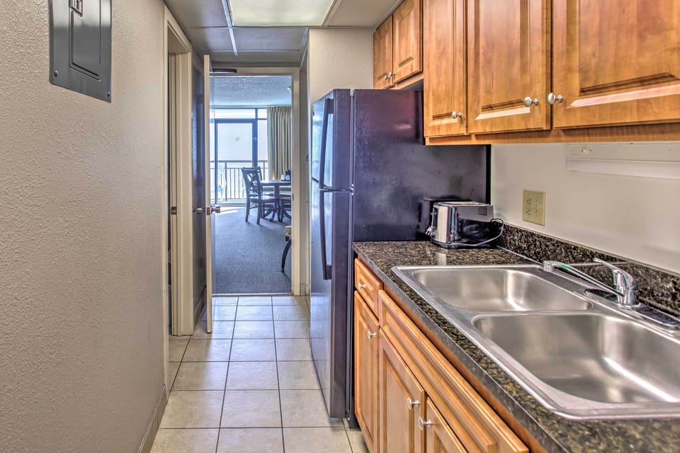 Well-Equipped Kitchen