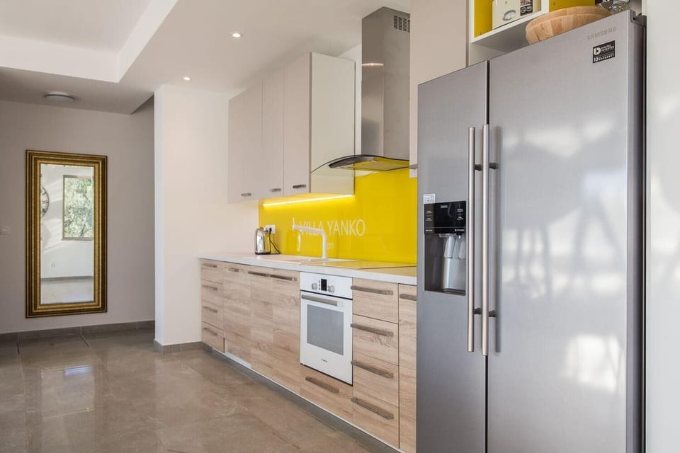 Kitchen area