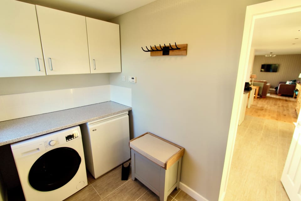Entrance lobby/Utility