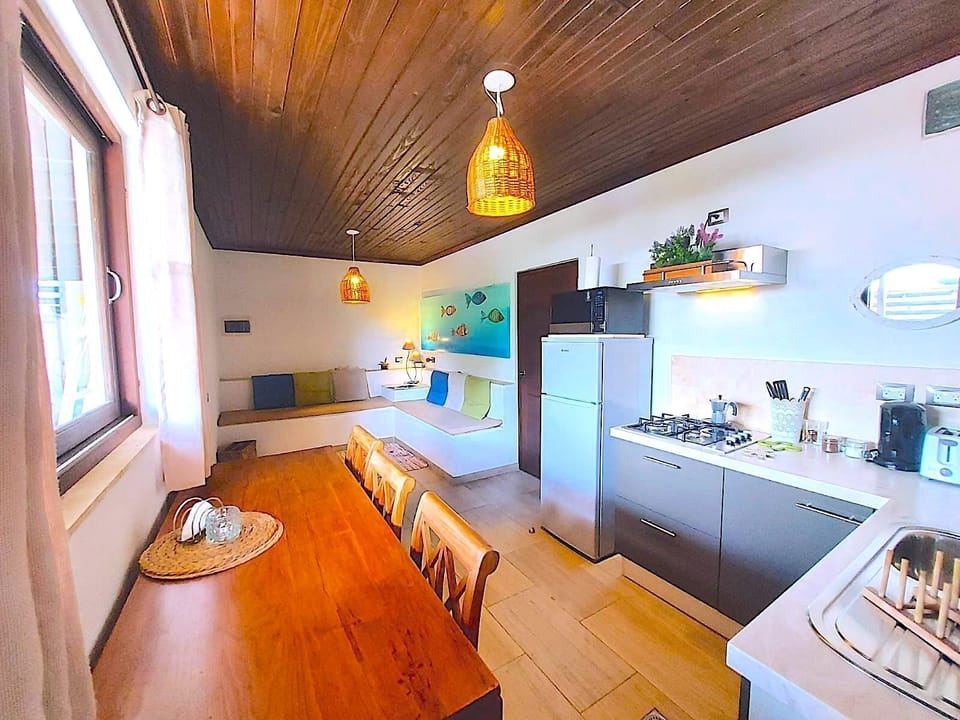 Living Room / Lounge