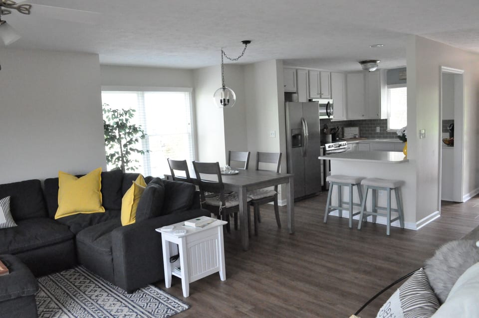 Main Level, Open Concept Living Room, Dining and Kitchen