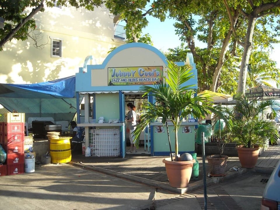 Dover beach restaurant close by