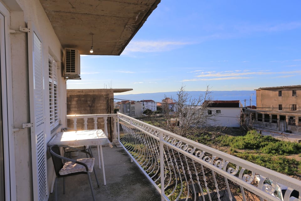 Balcony 1