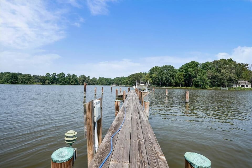 Pier