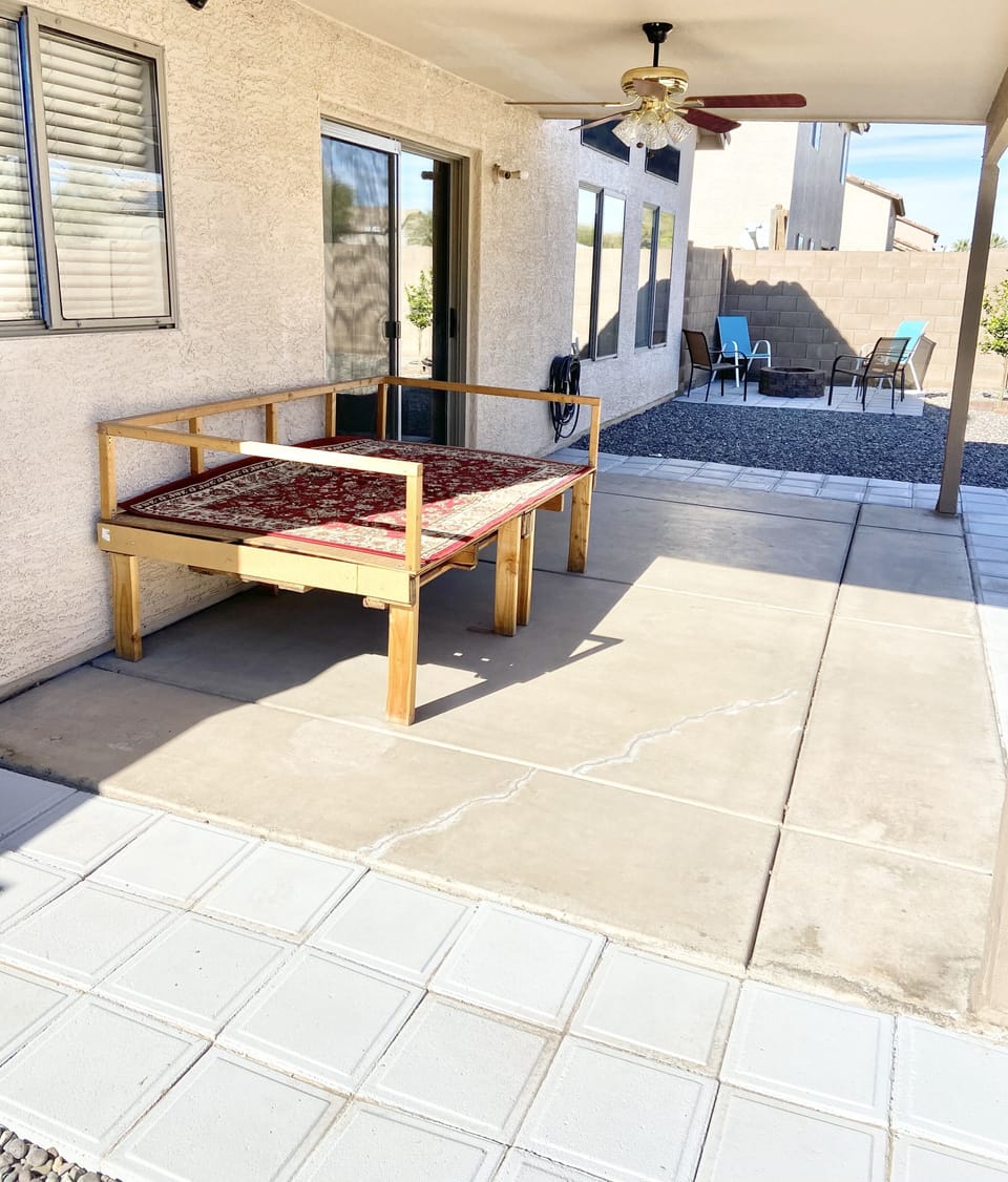 Covered patio with fan 