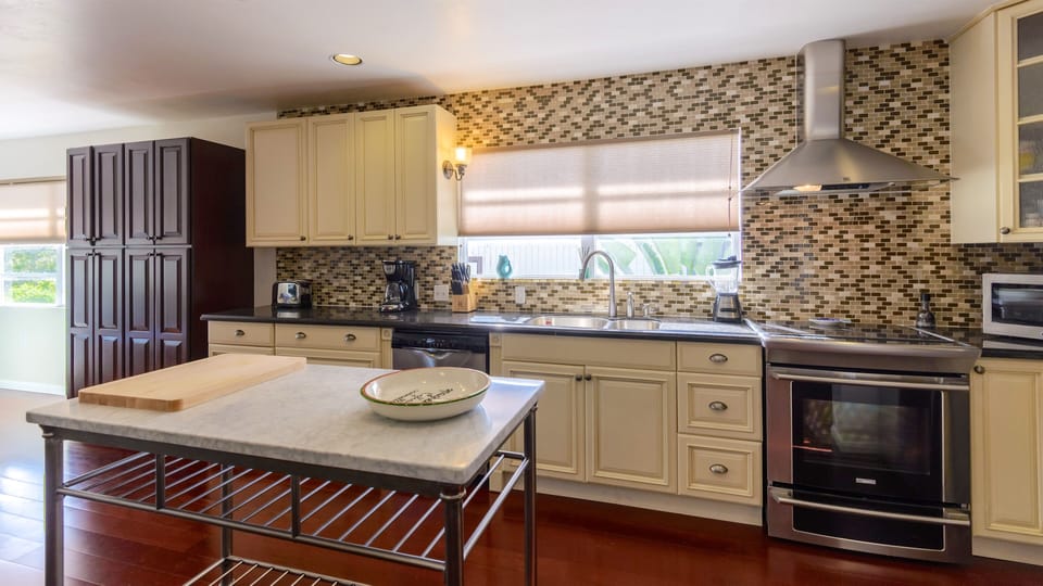 Kitchen 2