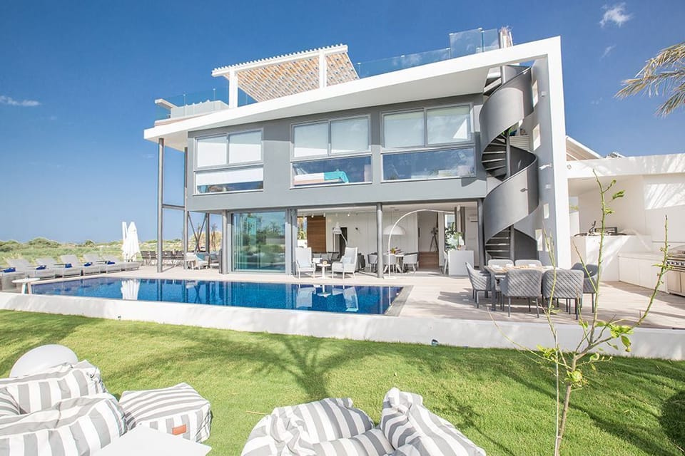 Lush Garden and Pool