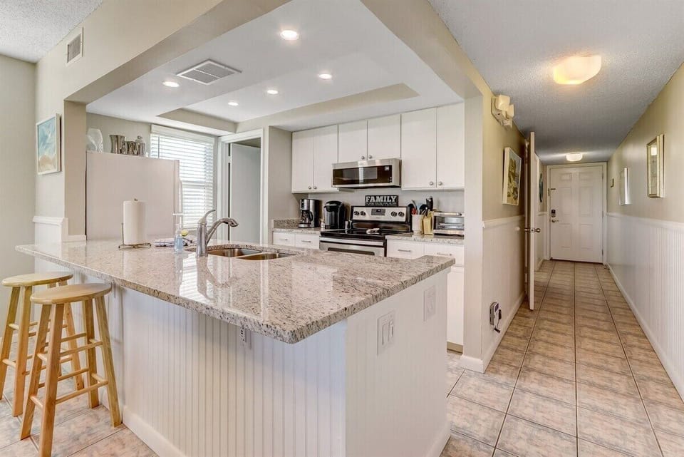 Beautifully Updated Kitchen