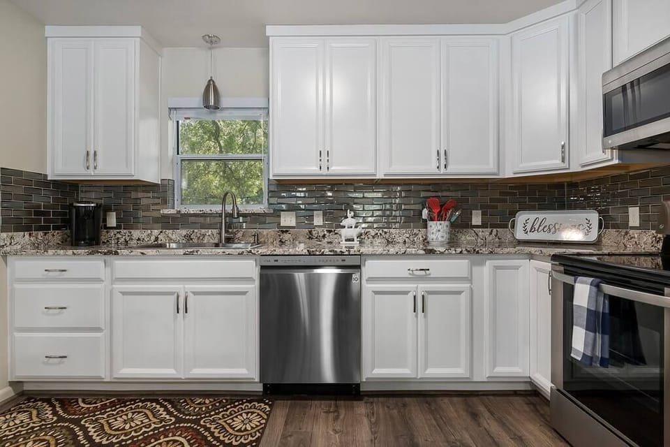 Kitchen (2)