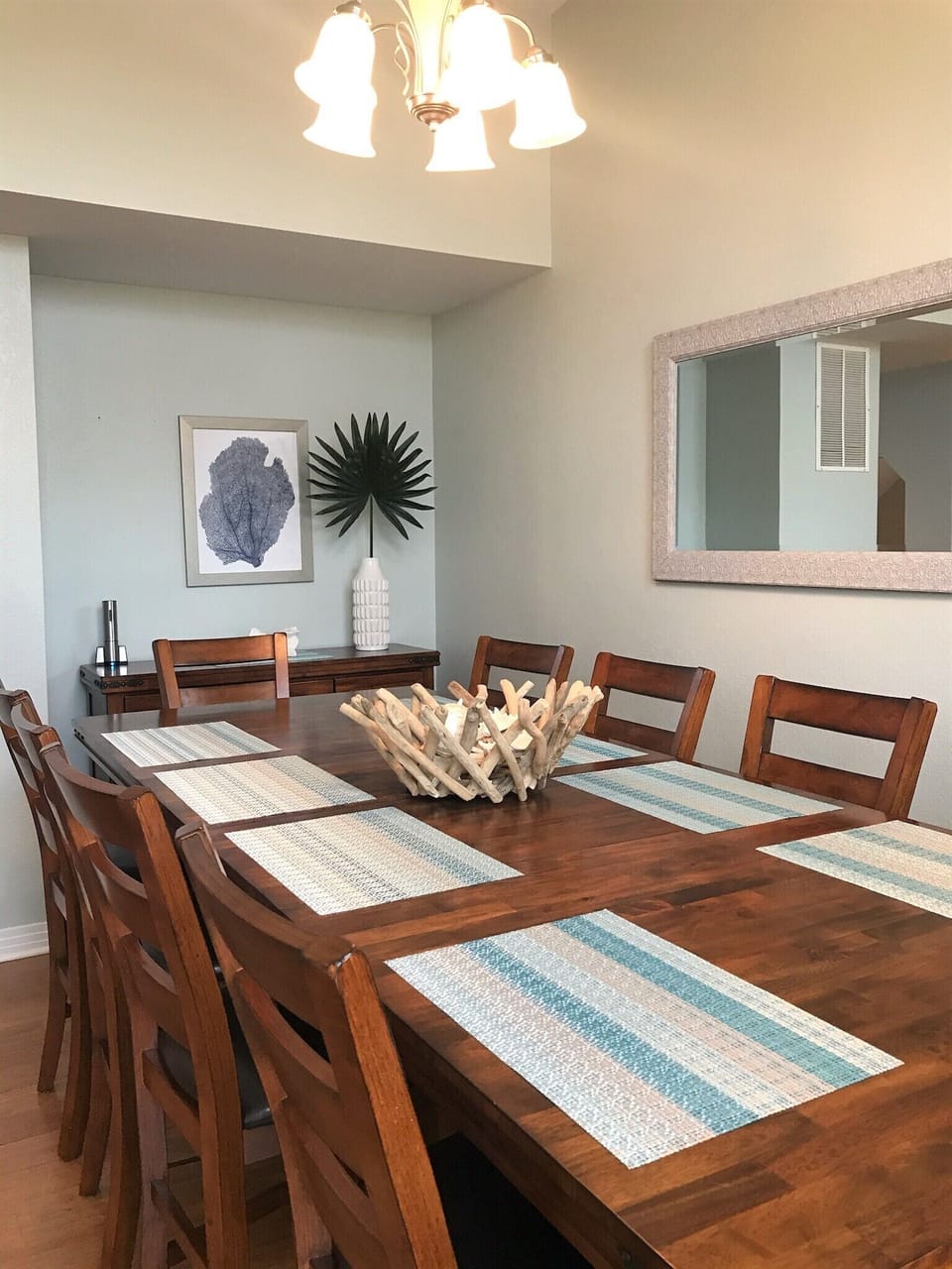 Dining Room Seats 10