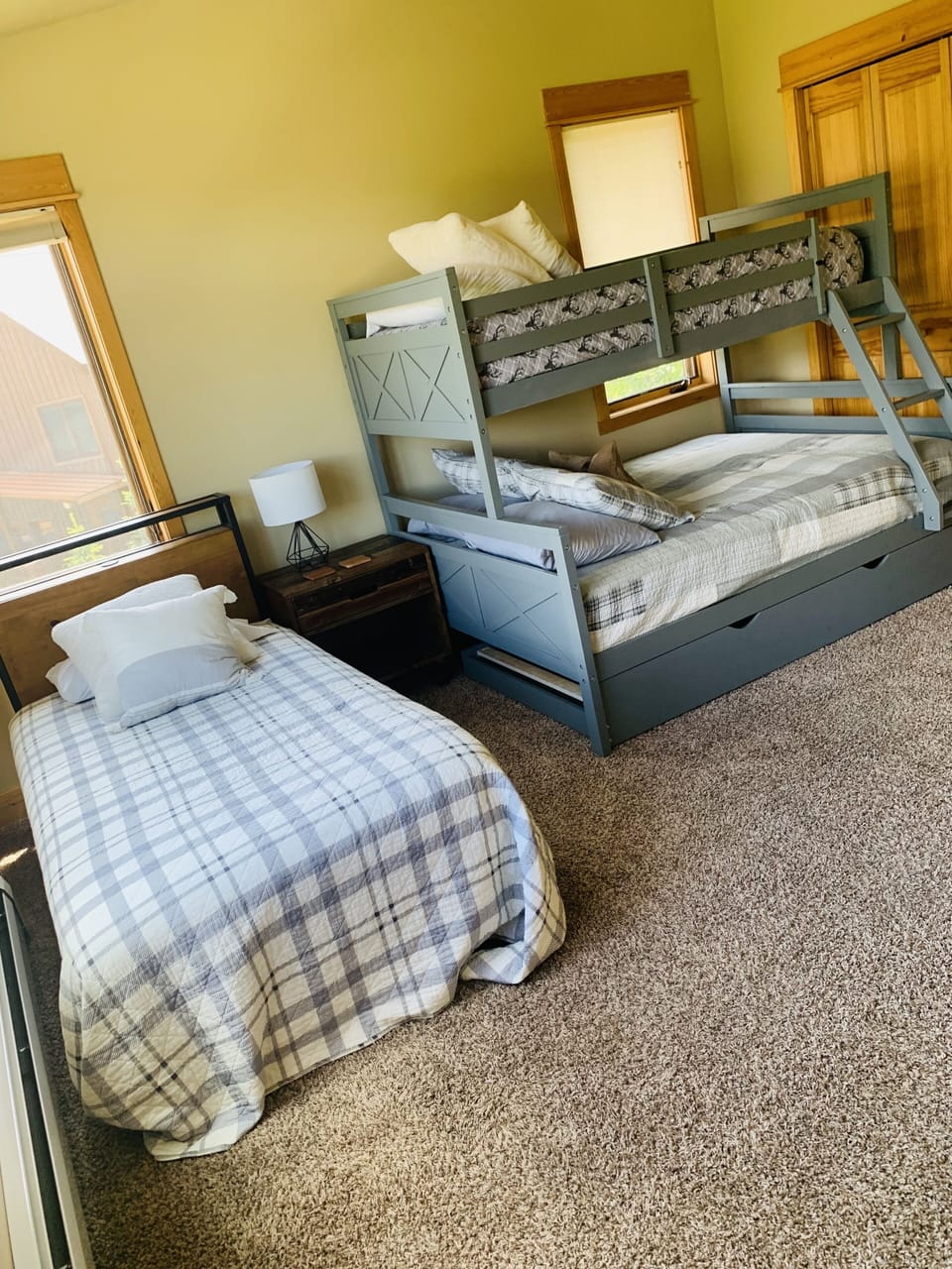 twin bed
