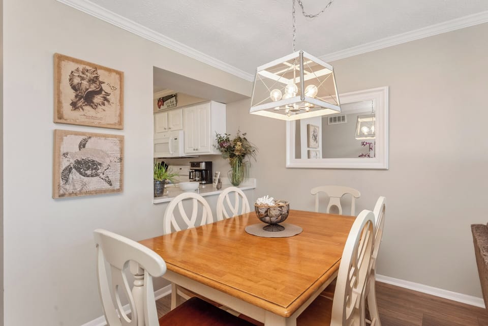 Dining Area - East