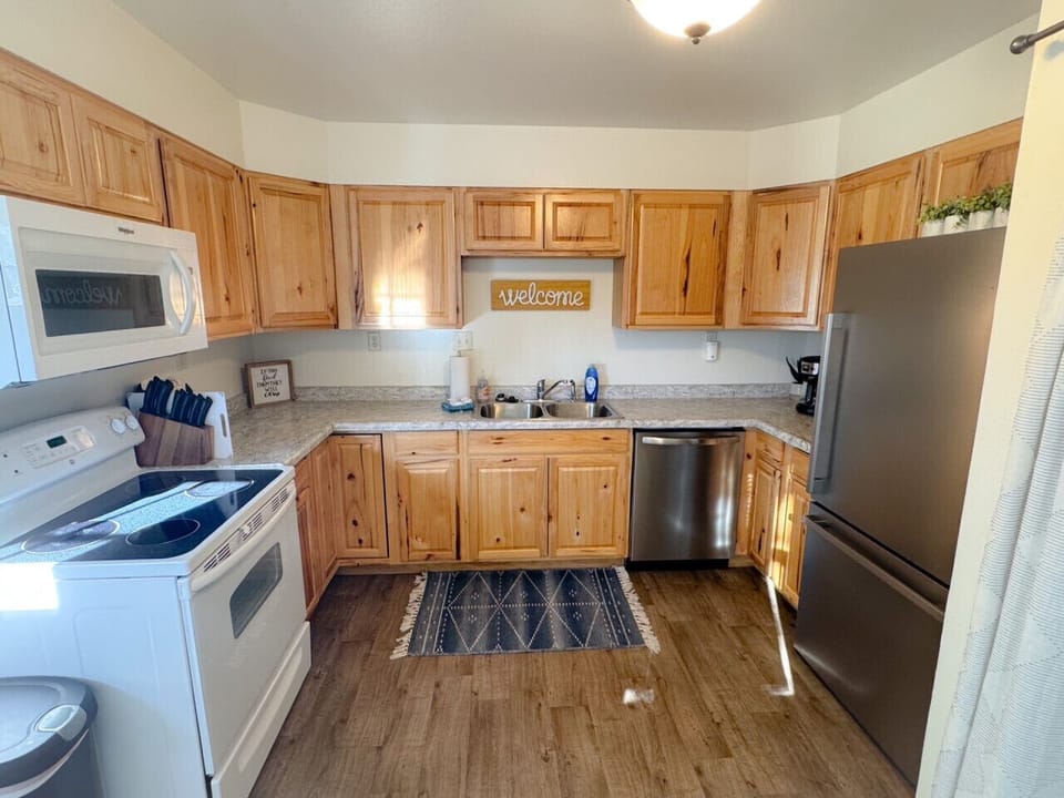 Fully Equipped Kitchen for cooking meals for your group!