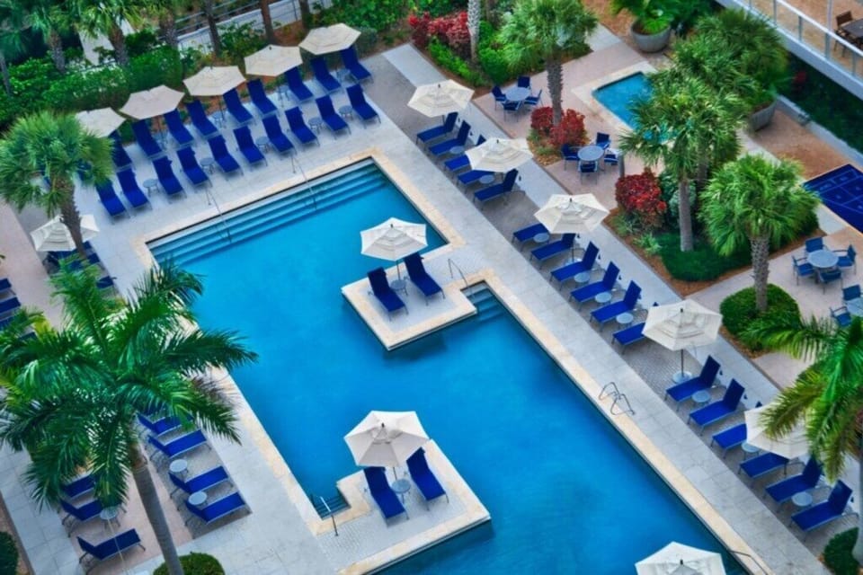mrkml-pool-0048-hor-clsc.jpg