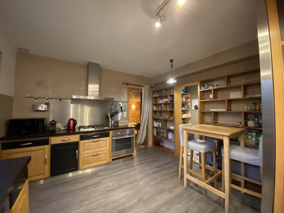 Private kitchen