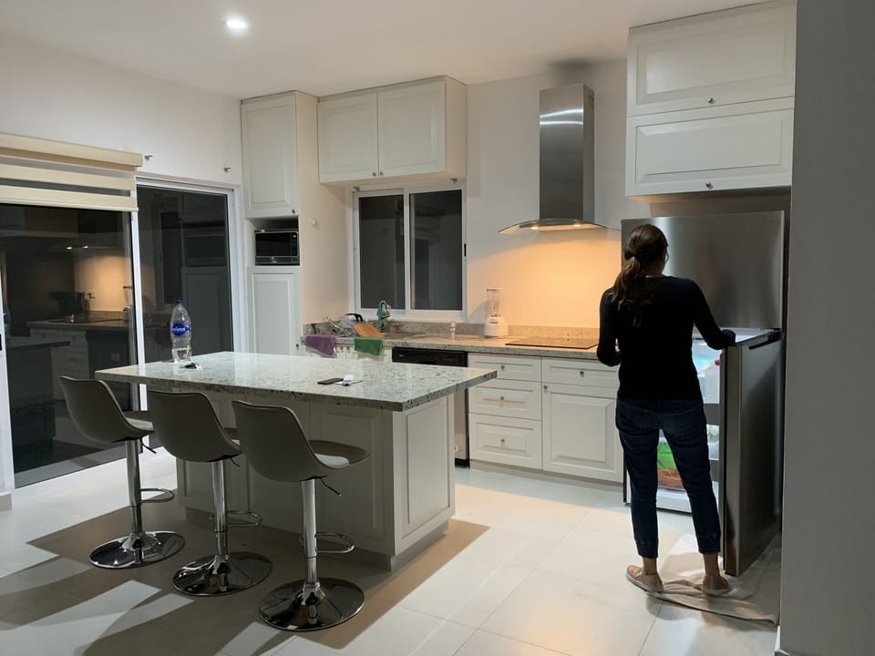 Fully equipped kitchen!