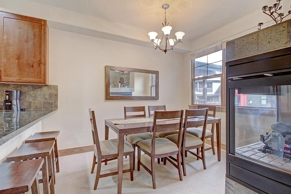 Dining Room Dining Room 